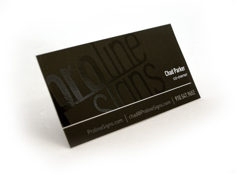 Proline Signs Business Card Front with Spot Varnish