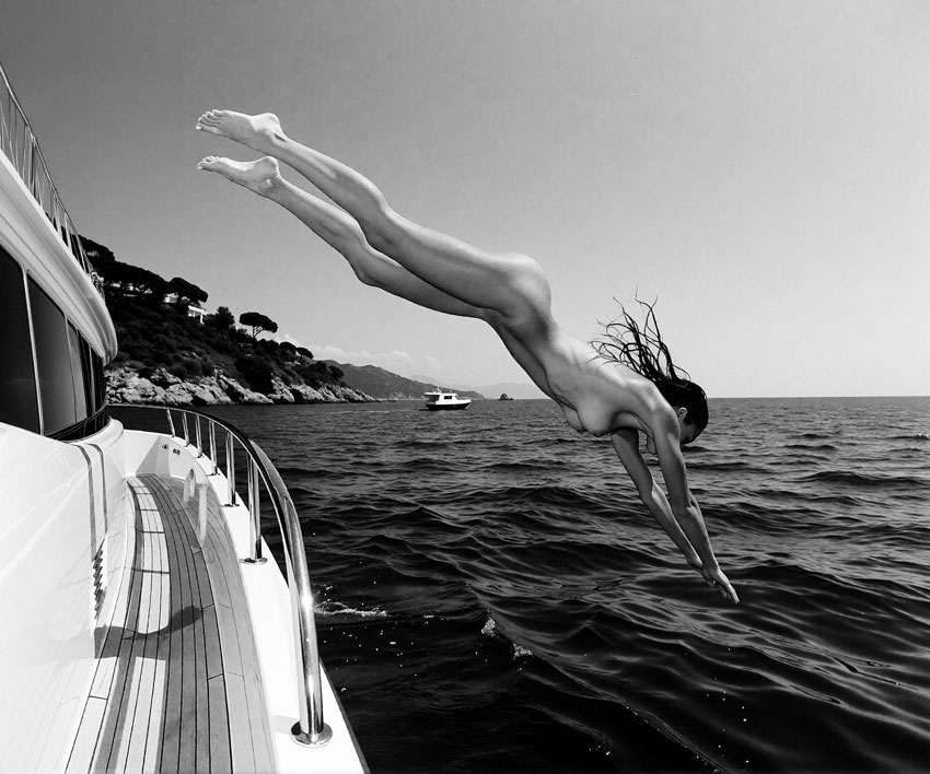 Contemporary fashion photography by Guido Di Salle